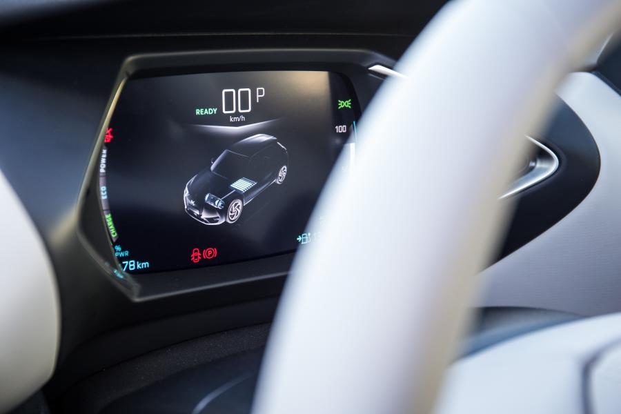 Панель приборов DS 3 Crossback E-Tense 2019 года  (WW) (фото 41 из 42)